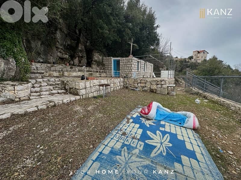 Land With Old House And Swimming Pool For Sale In Lehfed - Jbeil 6