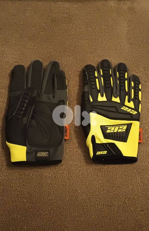 212 performance  gloves 0