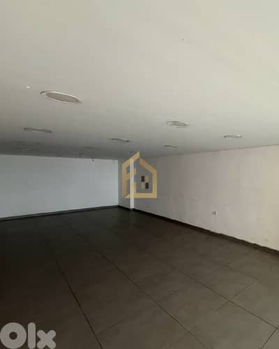 Shop for rent in Rawche ML524 محل تجاري للإيجار في راوشي