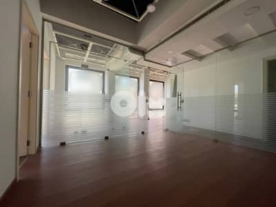 JH26-4729 Office 200m2 for rent in Downtown Beirut, $ 3,400 cash