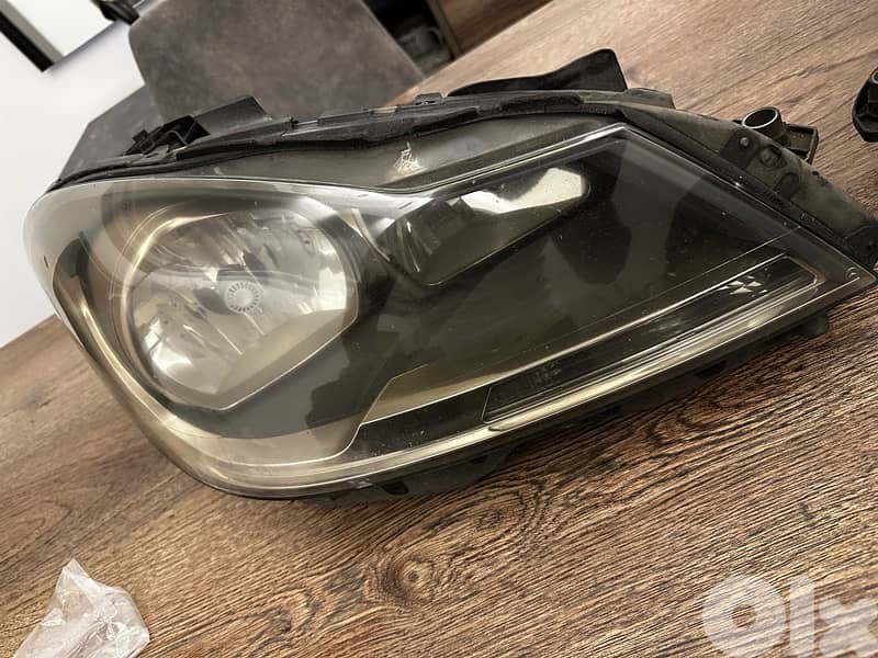 Original Mercedes W204 2012 Halogen Headlights 0