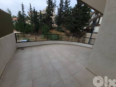 Apartment for sale in Blat شقة للبيع في بلاط