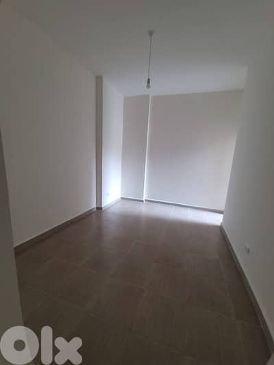 Apartment for sale in Blat شقة للبيع في بلاط