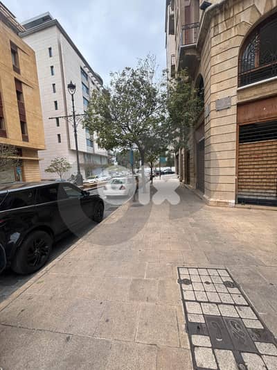 Commercial Space ,Beirut Downtown/داون تاون- بيروت  REF#AU132493