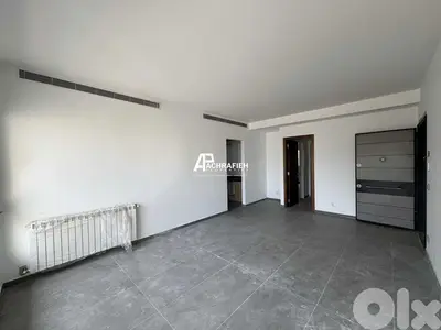 Apartment for Sale In Achrafieh - شقة للبيع في الأشرفية