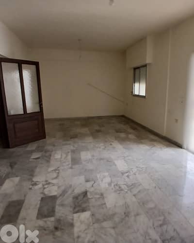 ZE26-4736 Apartment 175 SQM for Sale – Mazraa, Beirut | Prime Location