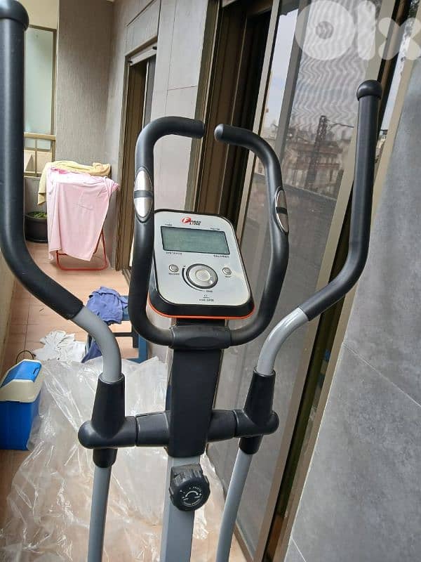 elliptical 0