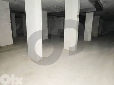 Warehouse, calm street in Sanayeh/الصنائع REF#DH132533