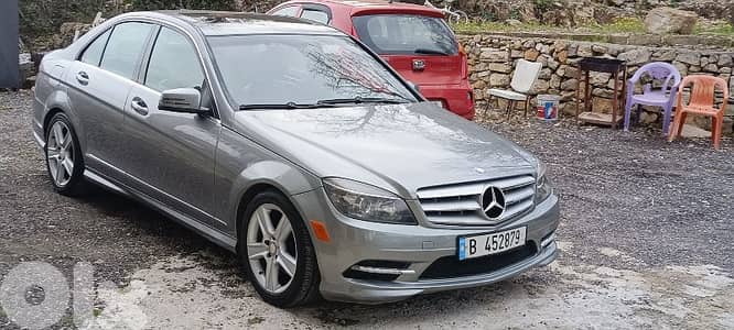 Mercedes-Benz C-Class 300  2011  2 wheel