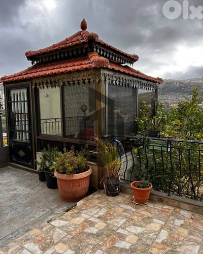 apartment for Sale in Aley Bkhechtay شقة للبيع في عاليه بخشتاي