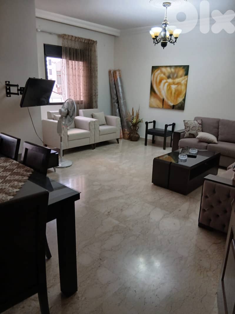 6 MONTHS FURNISHED 3 BEDS FOR RENT IN AIN EL REMMANEH, (ARR-137 0
