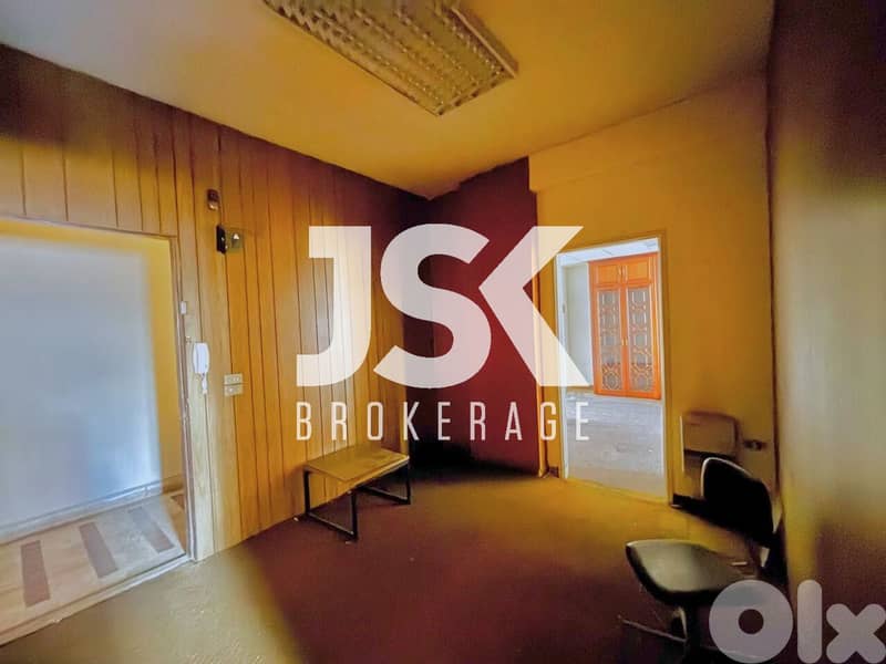 L20377 - 36 SQM Office For Sale in Badaro 0
