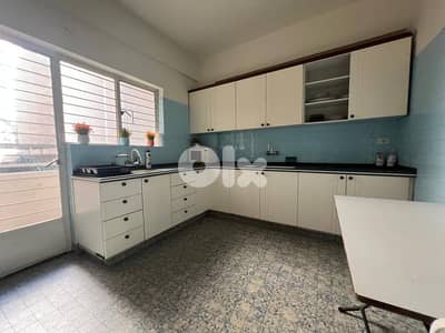 L20381 - 4-Bedroom Apartment For Sale in Achrafieh, Rizk