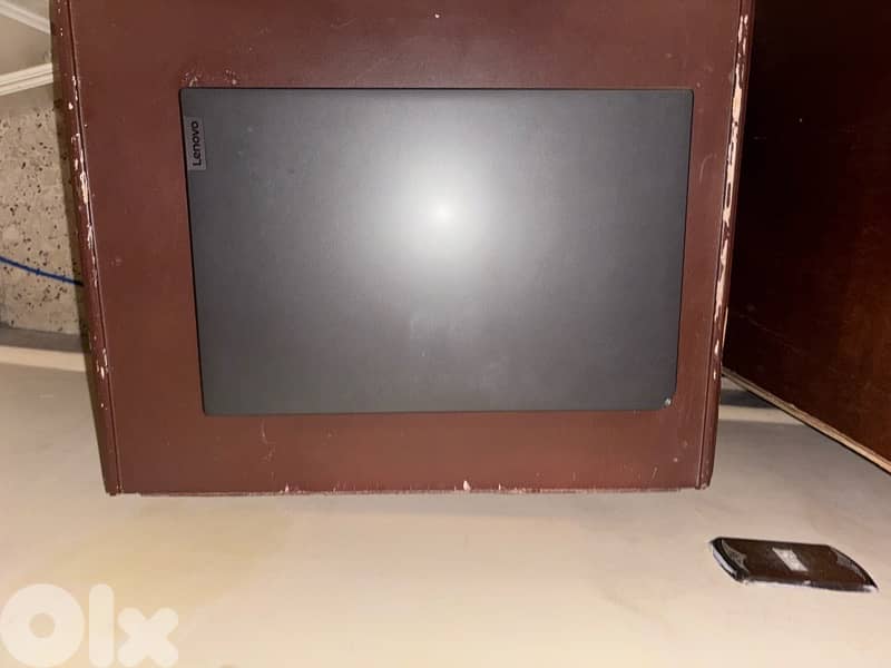 Lenovo V15 G4 15.6"  Intel Core i7-13620H RAM 16GB SSD 512GB Intel UHD 2