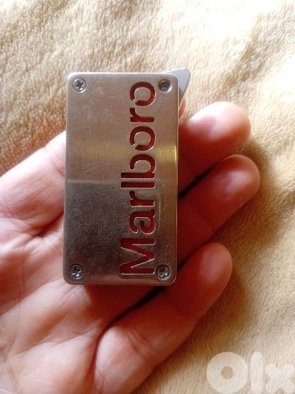 lighter 4 bi 10 $ 0