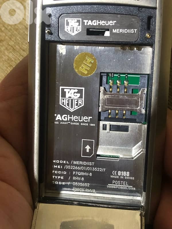 A genuine Swiss-made Tag Heuer phone that works well but need charger 2