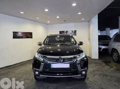 2019 Mitsubishi Montero Sport Black/Black Company Source & Maintenance