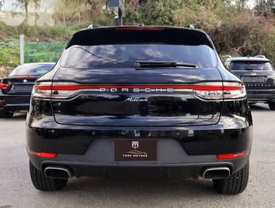 Porsche Macan 2020 Black on Black 65,000 Miles