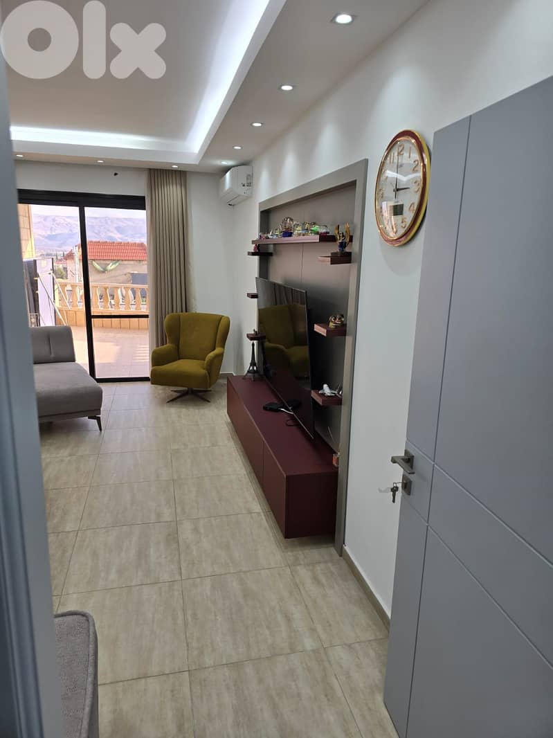 ablah building 4 floors (1 warehouse + 6 apartments) + grapevine land 10