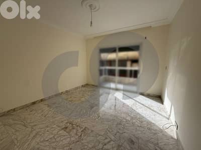 Maid's room/ELEVATOR/AC/Sanayeh/الصنايع ! REF#YJ132571 !
