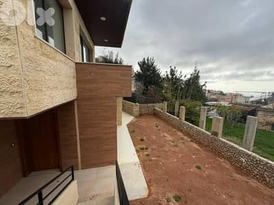 Apartment for sale in Jouret Al Ballout شقة للبيع ب جورة البلوط Apartment for sale in Jouret Al Ballout شقة للبيع ب جورة البلوط