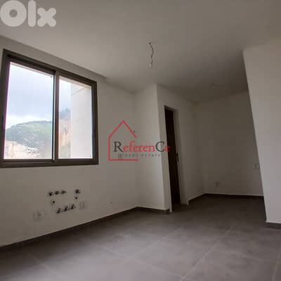 Apartment with terrace in Antelias شقة مع تراس في أنطلياس
