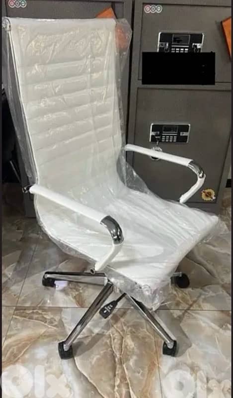 Manager Office Chairs.                      كراسي مدير 2