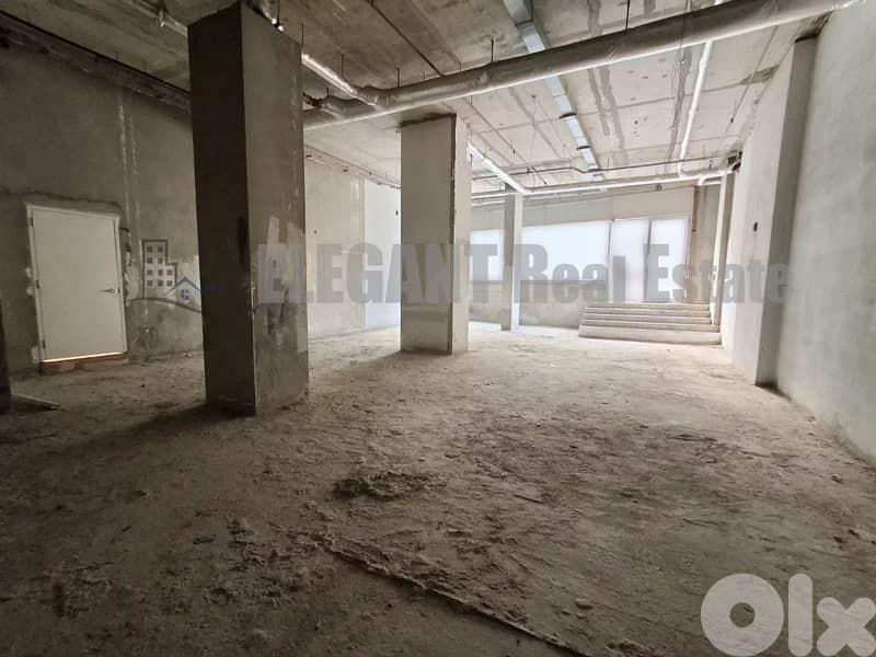 Spacious Showroom | for Rent | Downtown | Prime Location 0