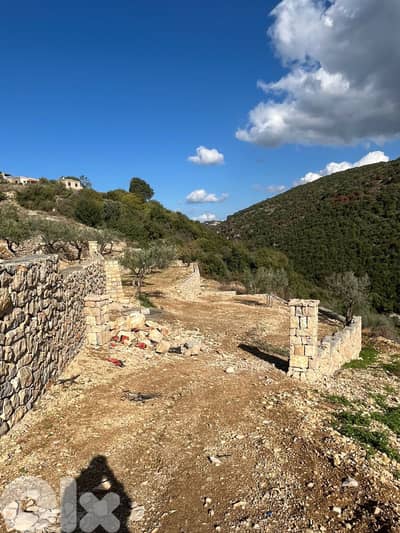 L20384 - A 1200 SQM Land For Sale in Sghar, Batroun