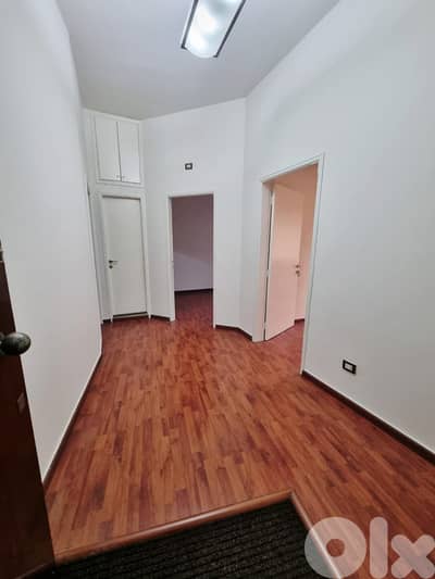 Office for Rent in Jdeideh - Prime Location مكتب للإيجار في الجديدة
