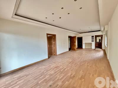 L20392 - Spacious Apartment Suitable as Office For Rent in Badaro
