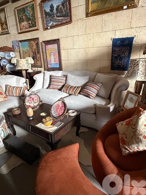 full living room 0