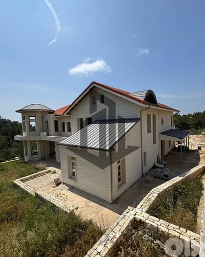 Villa for Sale in Meshref فيلا للبيع في المشرف Villa for Sale in Meshref فيلا للبيع في المشرف