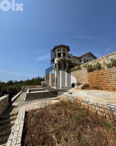Villa for Sale in Meshref فيلا للبيع في المشرف Villa for Sale in Meshref فيلا للبيع في المشرف