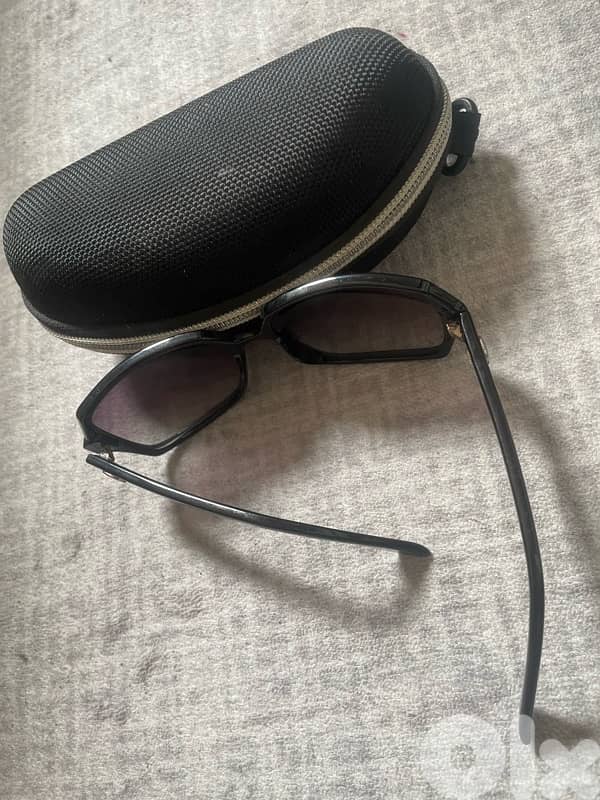 Emporio Armani 1