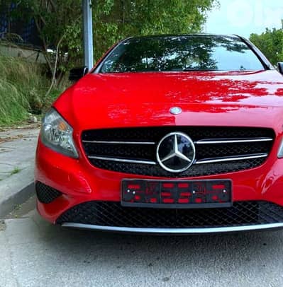 Mercedes-Benz A 200 model 2013 Tgf   مصدر الشركة لبنان