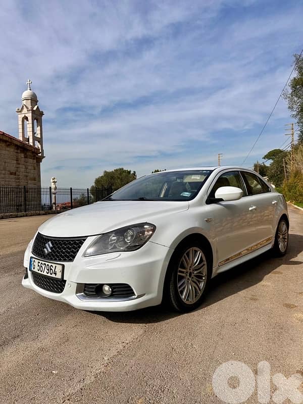 Suzuki Kizashi 2016 0
