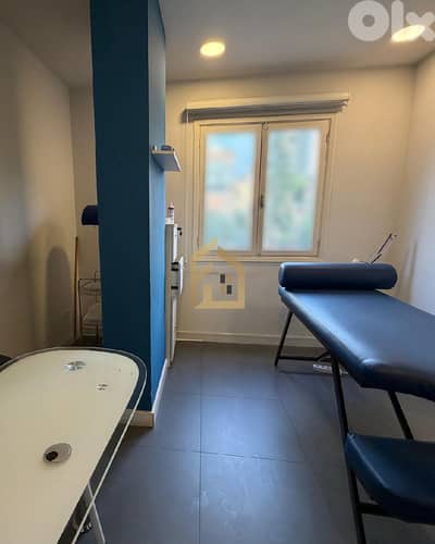 Office for rent in Saifi NY306 مكتب للإيجار في الصيفي