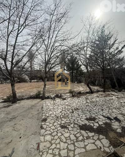 Land for sale in Feytroun RK273 أرض للبيع في فيطرون