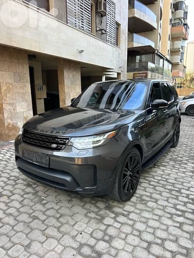 Land Rover Discovery HSE 2019 dark gray on black (clean carfax)