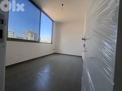 GMC398RAJ Office for rent in Jdeideh - مكتب للإيجار في الجديدة