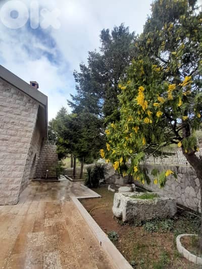 GMB184SZ - Villa For Sale In Annaya - فيلا للبيع في عنايا