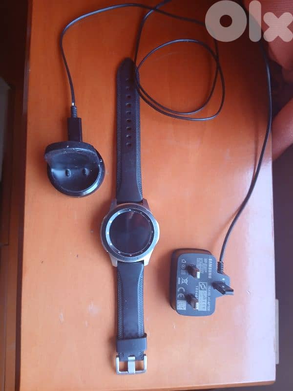 Samsung galaxy watch gear s3 1