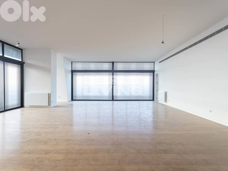 Luxurious & Spacious | Pool & Gym | Terrace | Sea View 0