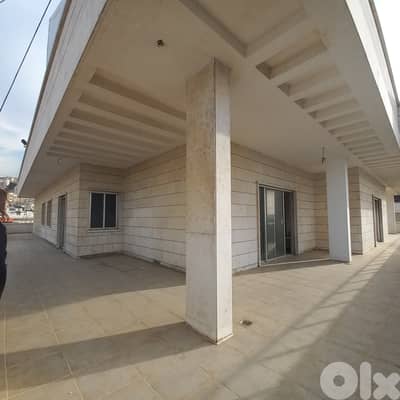 Office 600sqm  with Sea View in Jal el Dib