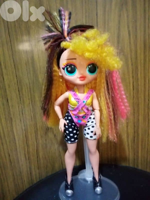 REMIX POP B. B LOL OMG +her own short overol+her own shoes great doll 0