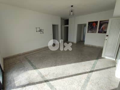 HOT DEAL! APARTMENT FOR SALE IN AIN EL REMMANEH PRIME, (AR-188)
