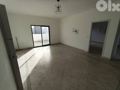 HOT DEAL! APARTMENT FOR SALE IN AIN EL REMMANEH PRIME, (AR-188)