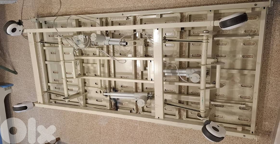 Electric hospital bed/HomeCare bed 6