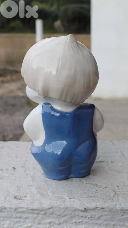 antique 3